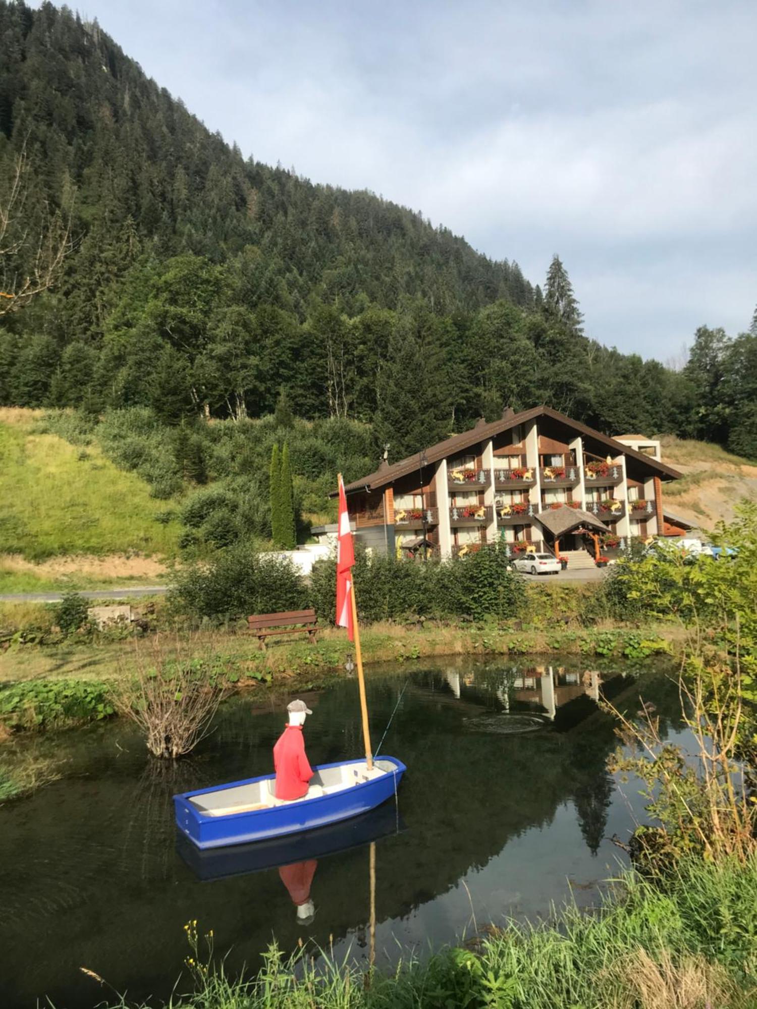 Au Bois De Lune Chatel Exterior photo